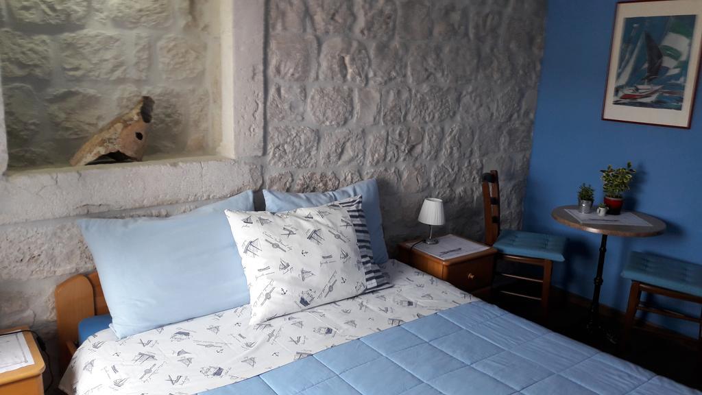 Tudor Trogir